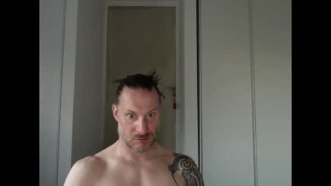 m4rduk online show from April 2026 05:21:02 PM