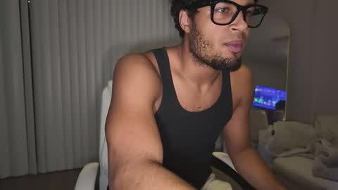 MD online show from February 2026 01:33:01 AM