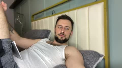 m_stephen online show from April 2026 03:13:01 AM