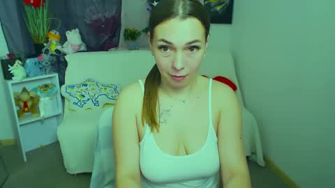 Vikki online show from April 2026 01:41:02 PM