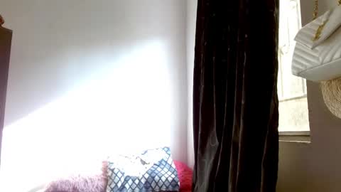 Snapshot of maaddy_thompson chatting on April 2026 08:55:01 PM maaddy_thompson online show from April 2026 08:55:01 PM