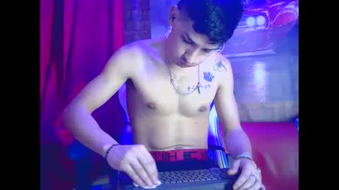 Snapshot of maaster420 chatting on December 2024 02:09:02 AM itgram pezlo josue online show from December 2024 02:09:02 AM
