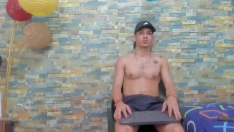 Snapshot of maaster420 chatting on January 2025 03:48:02 AM itgram pezlo josue online show from January 2025 03:48:02 AM