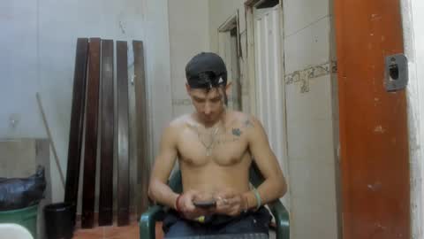Snapshot of maaster420 chatting on January 2025 12:39:01 PM itgram pezlo josue online show from January 2025 12:39:01 PM