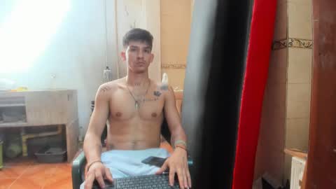 Snapshot of maaster420 chatting on February 2025 07:27:02 PM itgram pezlo josue online show from February 2025 07:27:02 PM