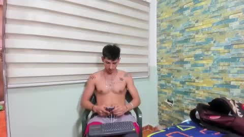 Snapshot of maaster420 chatting on February 2025 02:23:01 PM itgram pezlo josue online show from February 2025 02:23:01 PM