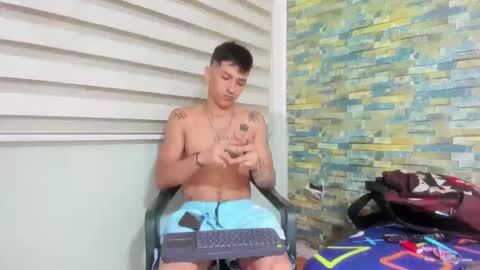 Snapshot of maaster420 chatting on February 2025 11:39:02 AM itgram pezlo josue online show from February 2025 11:39:02 AM