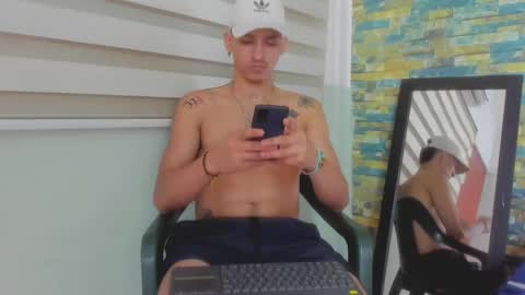 Snapshot of maaster420 chatting on February 2025 06:37:01 PM itgram pezlo josue online show from February 2025 06:37:01 PM