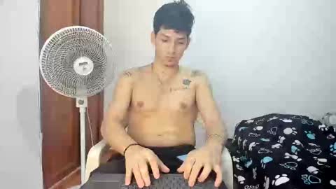Snapshot of maaster420 chatting on September 2025 11:39:02 PM itgram pezlo josue online show from September 2025 11:39:02 PM