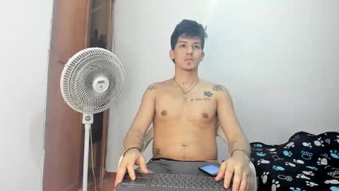Snapshot of maaster420 chatting on September 2025 08:10:01 PM itgram pezlo josue online show from September 2025 08:10:01 PM