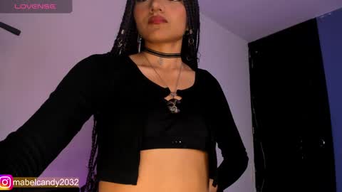 Snapshot of mabel_candy chatting on January 2025 09:25:02 PM Mabel Candy online show from January 2025 09:25:02 PM