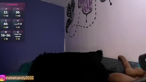 Snapshot of mabel_candy chatting on January 2025 06:39:01 PM Mabel Candy online show from January 2025 06:39:01 PM