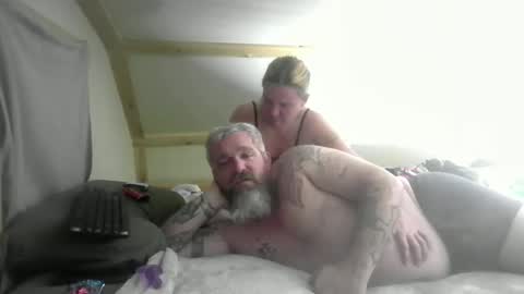 macabrediamomd online show from February 2026 04:09:01 AM