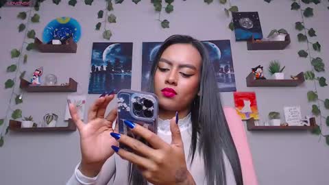 Macey Elliot Modelo Independiente online show from February 2025 03:05:01 PM