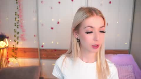 Katerina online show from March 2026 04:29:02 PM