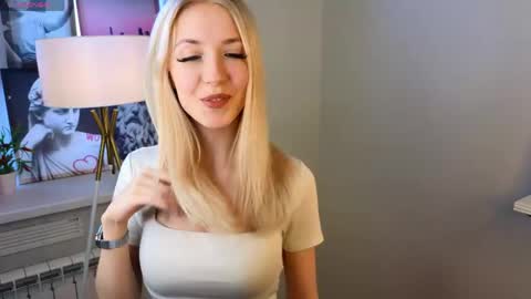 Katerina online show from April 2026 08:42:01 AM