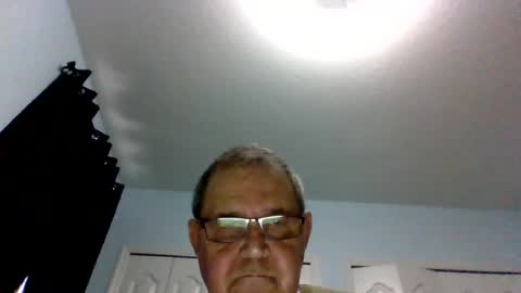 Snapshot of machet1 chatting on June 2026 10:56:02 PM machet1 online show from June 2026 10:56:02 PM