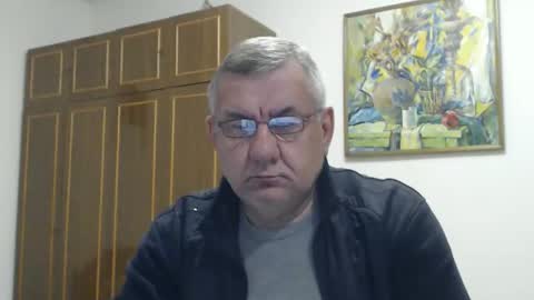 Macho online show from December 2025 05:20:02 PM