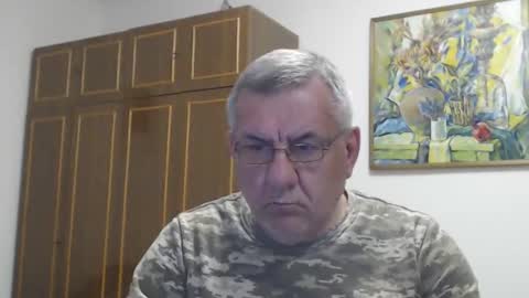 Snapshot of machomale3 chatting on April 2026 06:21:01 PM Macho online show from April 2026 06:21:01 PM