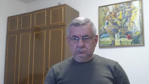 Snapshot of machomale3 chatting on May 2026 05:40:02 PM Macho online show from May 2026 05:40:02 PM