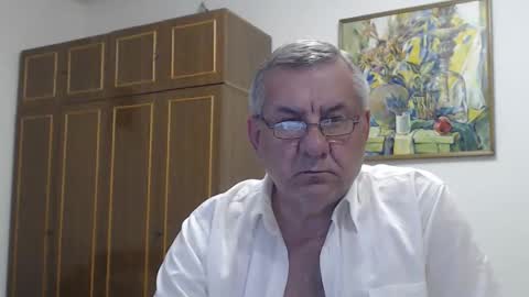 Snapshot of machomale3 chatting on May 2026 06:02:02 PM Macho online show from May 2026 06:02:02 PM