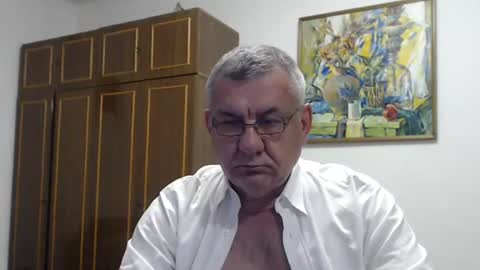 Macho online show from July 2026 07:57:01 PM