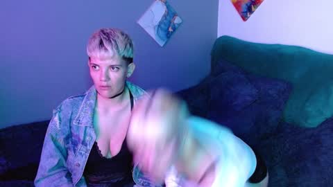 Noah Askew online show from December 2024 07:08:01 AM