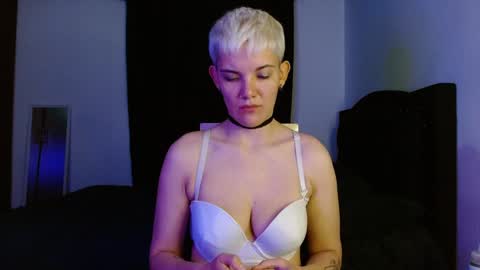 Noah Askew online show from April 2026 05:40:02 AM