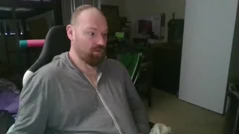 Snapshot of mackhere4u chatting on April 2026 12:54:01 PM mackhere4u online show from April 2026 12:54:01 PM