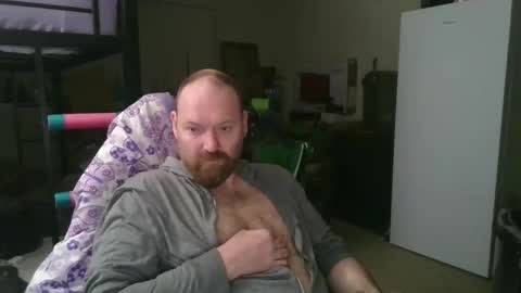 Snapshot of mackhere4u chatting on April 2026 02:40:02 AM mackhere4u online show from April 2026 02:40:02 AM