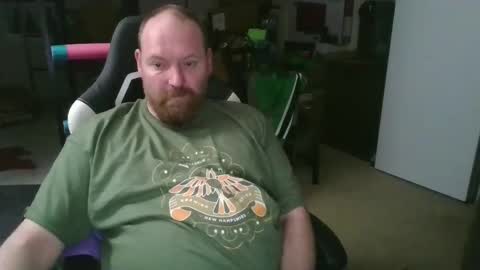 Snapshot of mackhere4u chatting on May 2026 04:42:02 AM mackhere4u online show from May 2026 04:42:02 AM