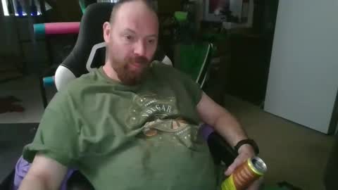 Snapshot of mackhere4u chatting on May 2026 11:02:01 PM mackhere4u online show from May 2026 11:02:01 PM