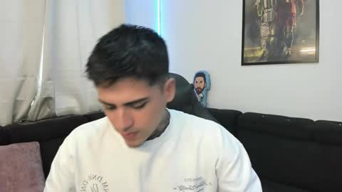 max online show from January 2025 01:04:02 PM