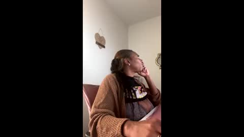 madam_glam online show from February 2026 02:57:01 PM