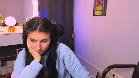 Ulis online show from March 2025 10:29:02 AM