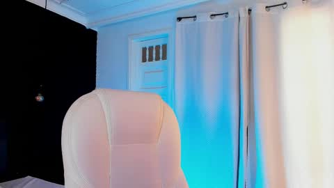  madame lilith  online show from October 2025 01:45:02 PM