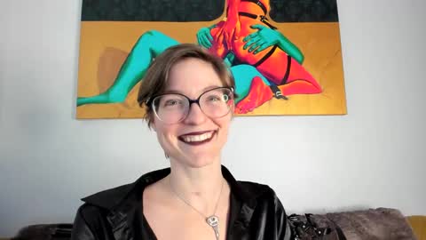 Madam Mezusa online show from December 2024 10:45:01 PM