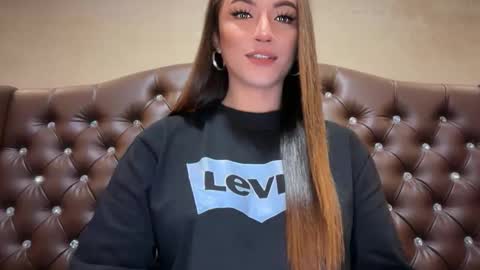 Alison Kloss online show from February 2026 06:22:01 AM