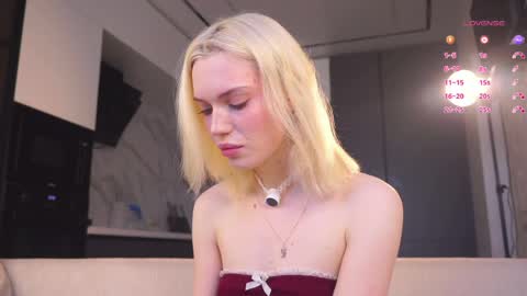 Snapshot of madamorgana chatting on May 2026 04:31:02 AM Fiona online show from May 2026 04:31:02 AM