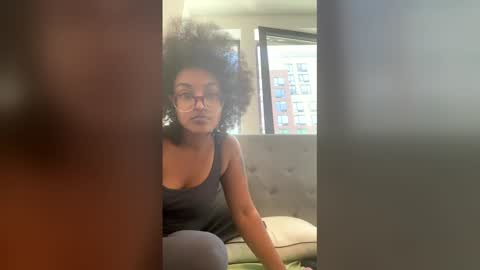 Snapshot of madamp1 chatting on April 2026 03:46:02 PM madamp1 online show from April 2026 03:46:02 PM