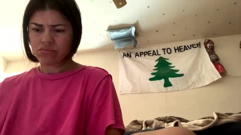 SummerPeach online show from December 2024 06:05:01 PM