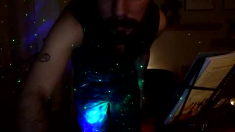 madbanjo online show from March 2026 04:18:01 AM