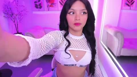 Snapshot of maddie_t18 chatting on July 2026 11:37:02 AM maddie_t18 online show from July 2026 11:37:02 AM