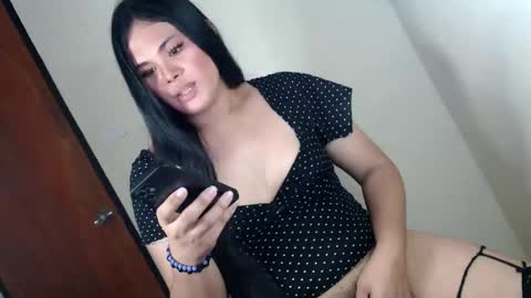 Im ZY DONT FORGET TO FOLLOW ME - online show from April 2026 03:45:02 AM