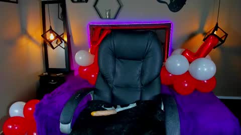 Maddie online show from February 2025 06:51:02 PM