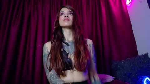 Snapshot of maddilust chatting on May 2026 07:45:01 PM Miss Lust online show from May 2026 07:45:01 PM