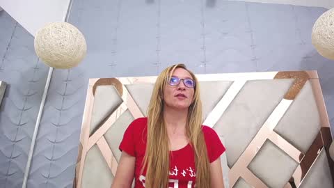 maddy cartter online show from December 2024 02:53:01 AM