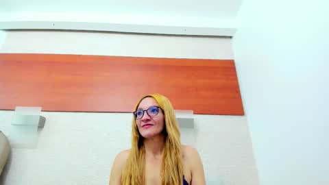 Snapshot of maddy_cartter chatting on January 2026 11:37:02 AM maddy cartter online show from January 2026 11:37:02 AM