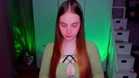 Snapshot of maddy_gate chatting on May 2026 06:35:02 PM maddy_gate online show from May 2026 06:35:02 PM