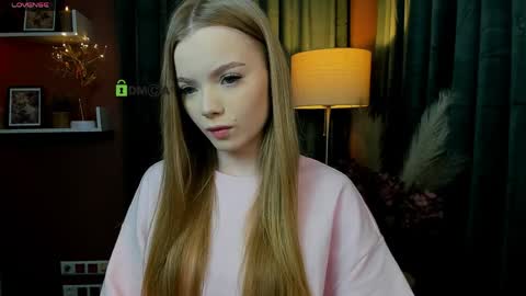 Snapshot of maddy_moah chatting on April 2026 05:01:02 AM maddy moah online show from April 2026 05:01:02 AM